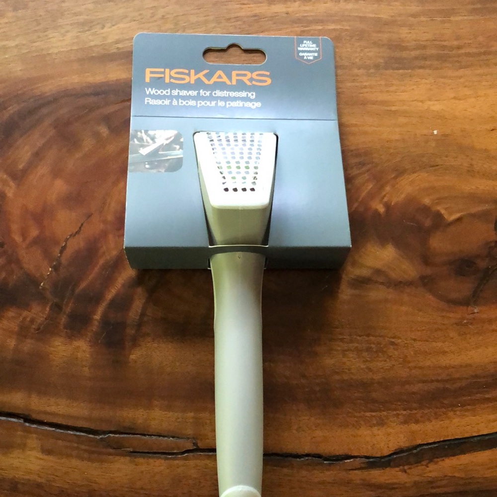 Fiskars Gray Wood Shaver for Distressing